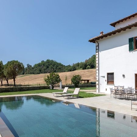 Restful Holiday Home In Reggello With Swimming Pool Екстер'єр фото
