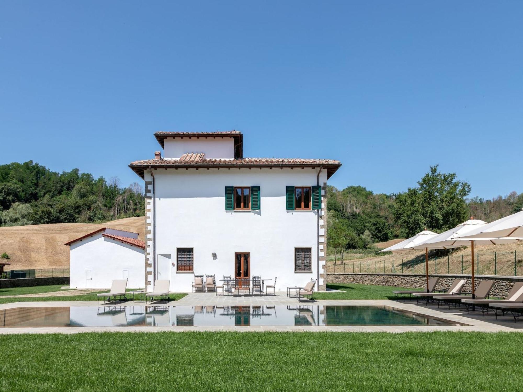 Restful Holiday Home In Reggello With Swimming Pool Екстер'єр фото