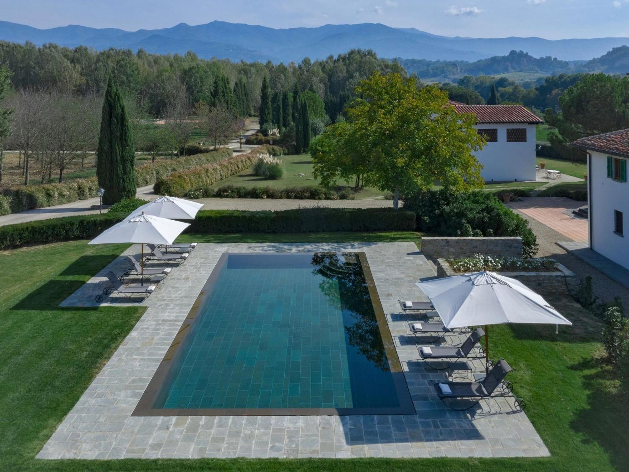 Restful Holiday Home In Reggello With Swimming Pool Екстер'єр фото
