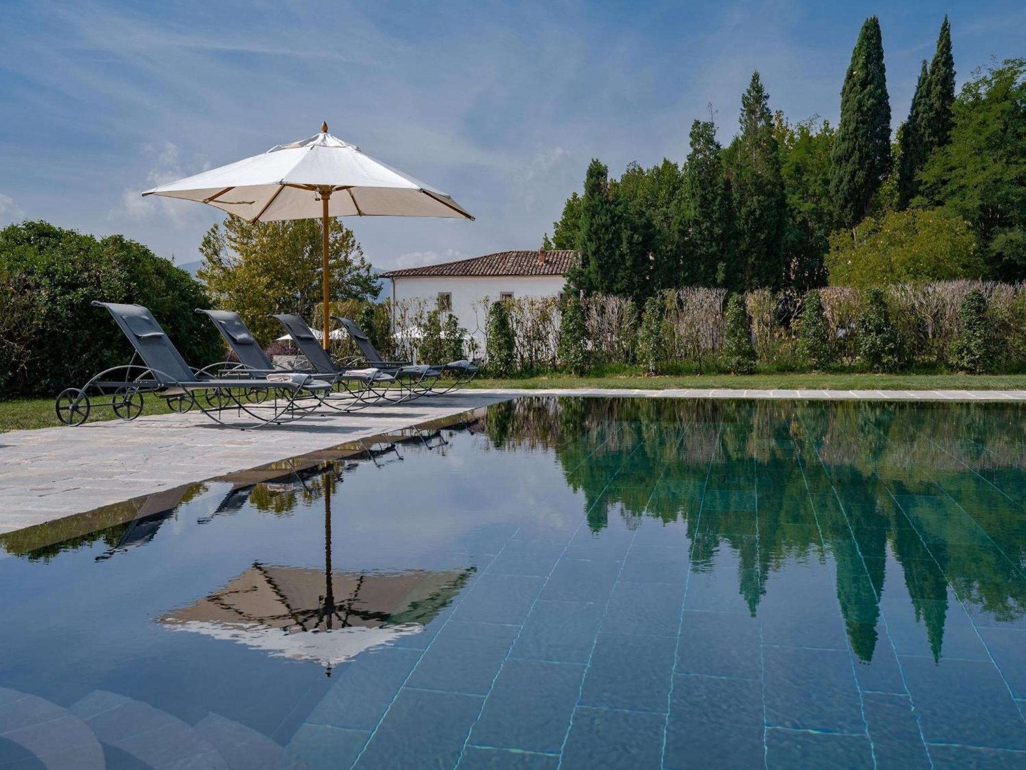 Restful Holiday Home In Reggello With Swimming Pool Екстер'єр фото