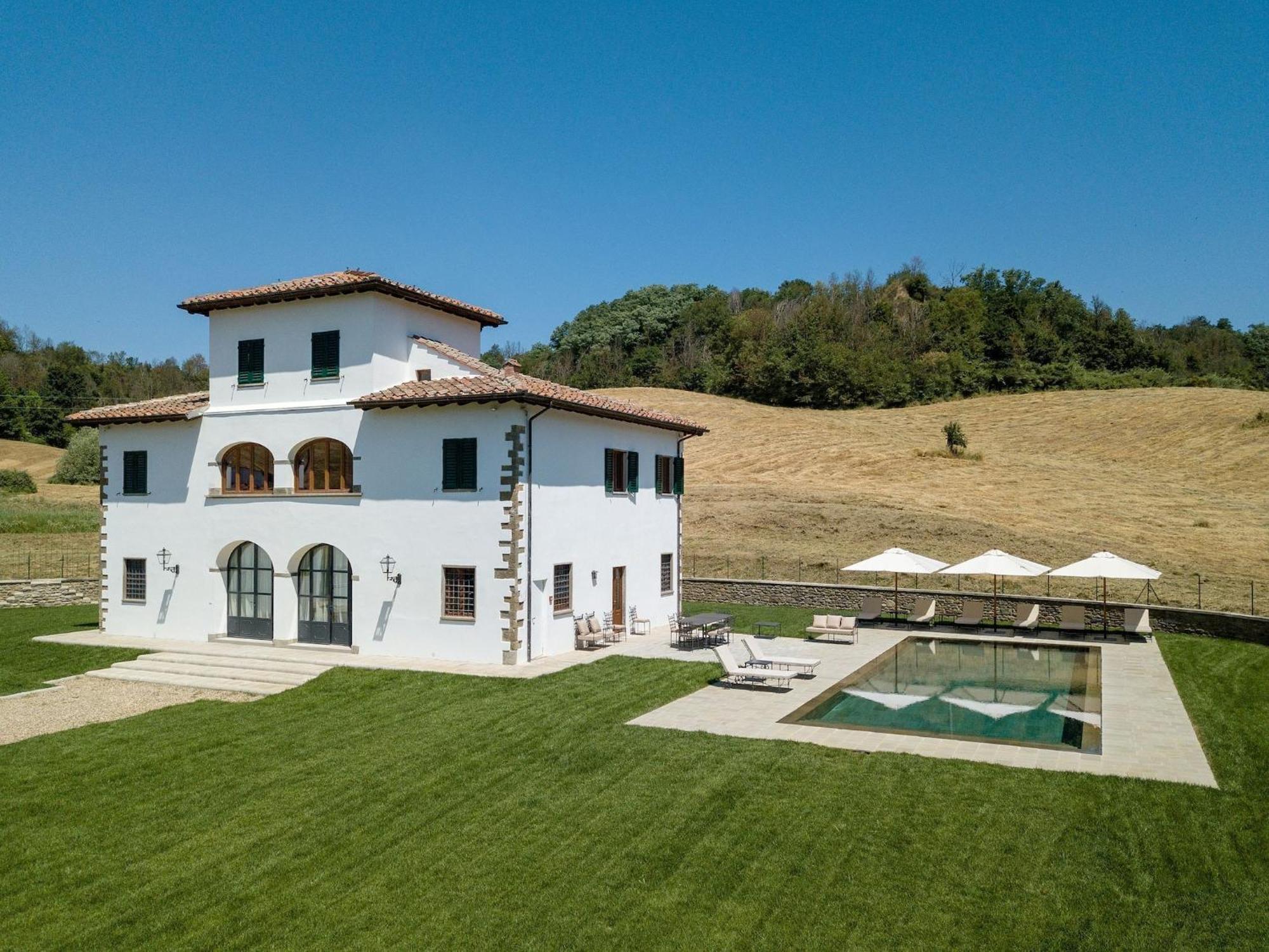 Restful Holiday Home In Reggello With Swimming Pool Екстер'єр фото