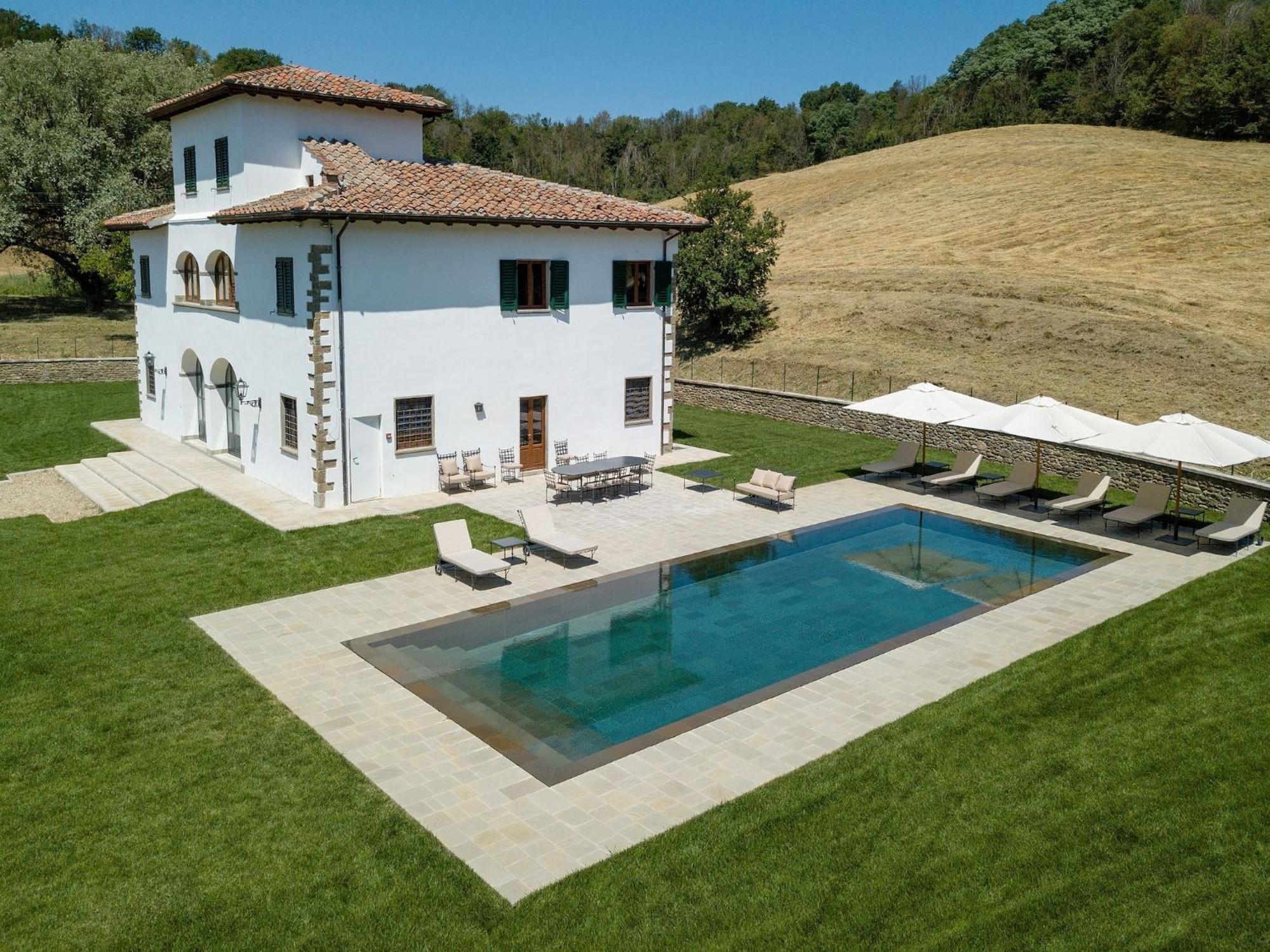 Restful Holiday Home In Reggello With Swimming Pool Екстер'єр фото