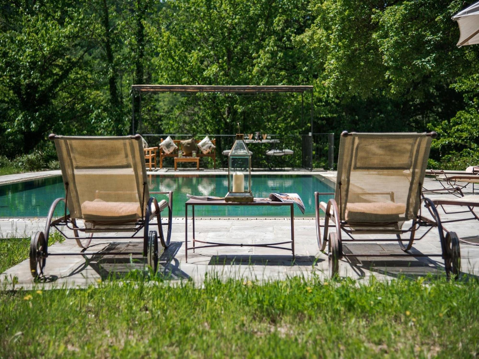 Restful Holiday Home In Reggello With Swimming Pool Екстер'єр фото